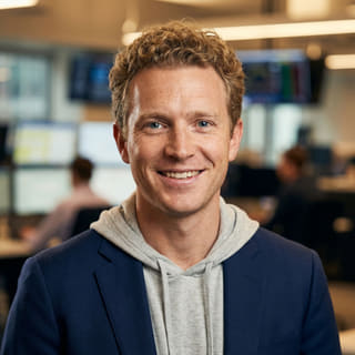 Ryan Brooks, listed as Lead Trading Analyst at Zephyr Kapitholm, in a profile image